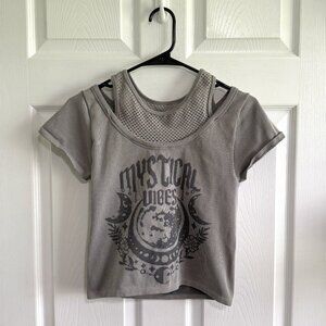Almost Famous Mystic Vides Seamless Faux Twofer Top Size XL